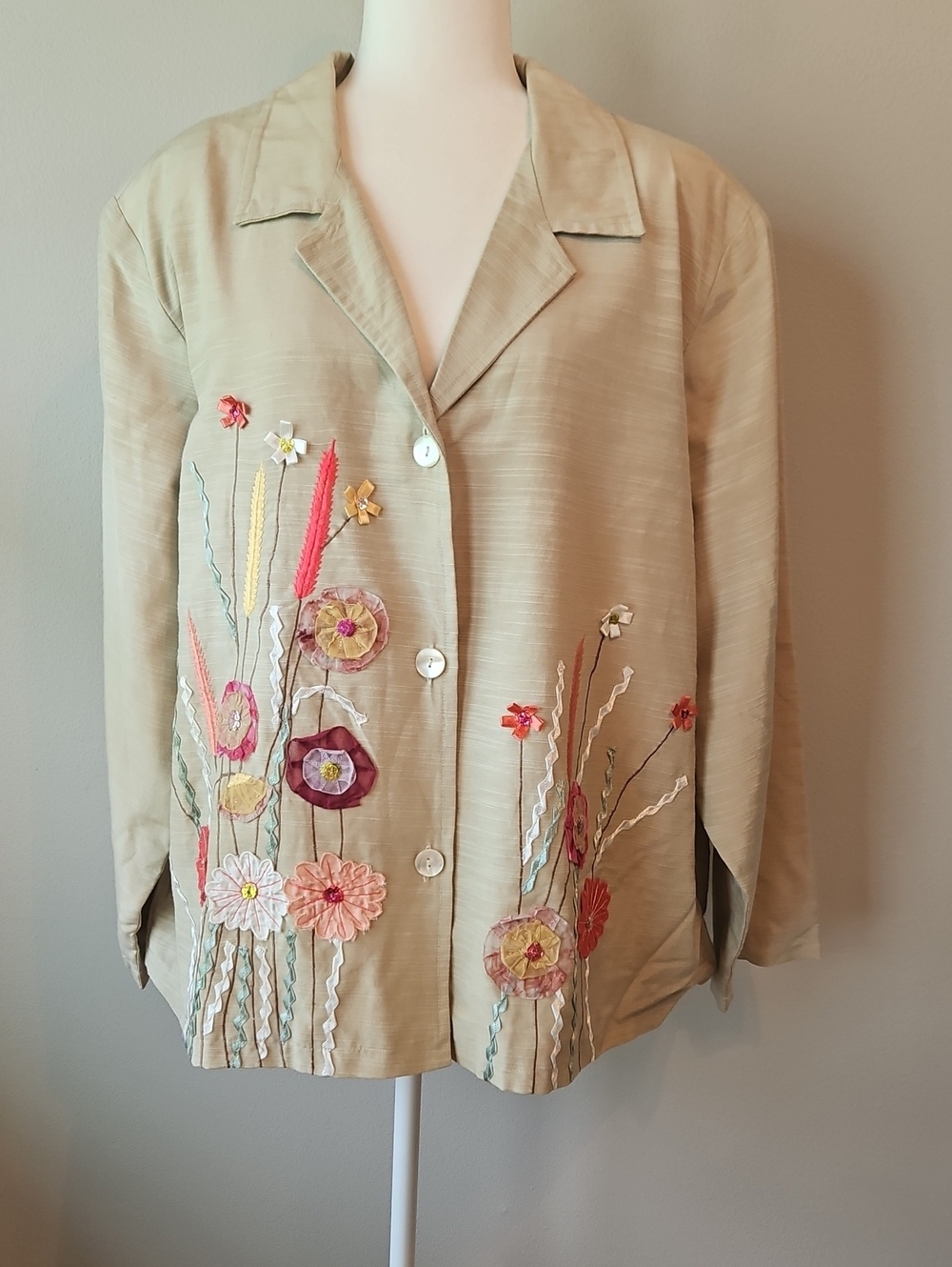 Embroidered Beige Floral Button-Front Women's Blazer